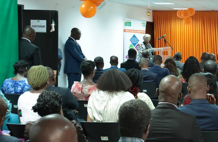 ARCOP : le personnel présente ses vœux à la Présidente du Conseil de Régulation