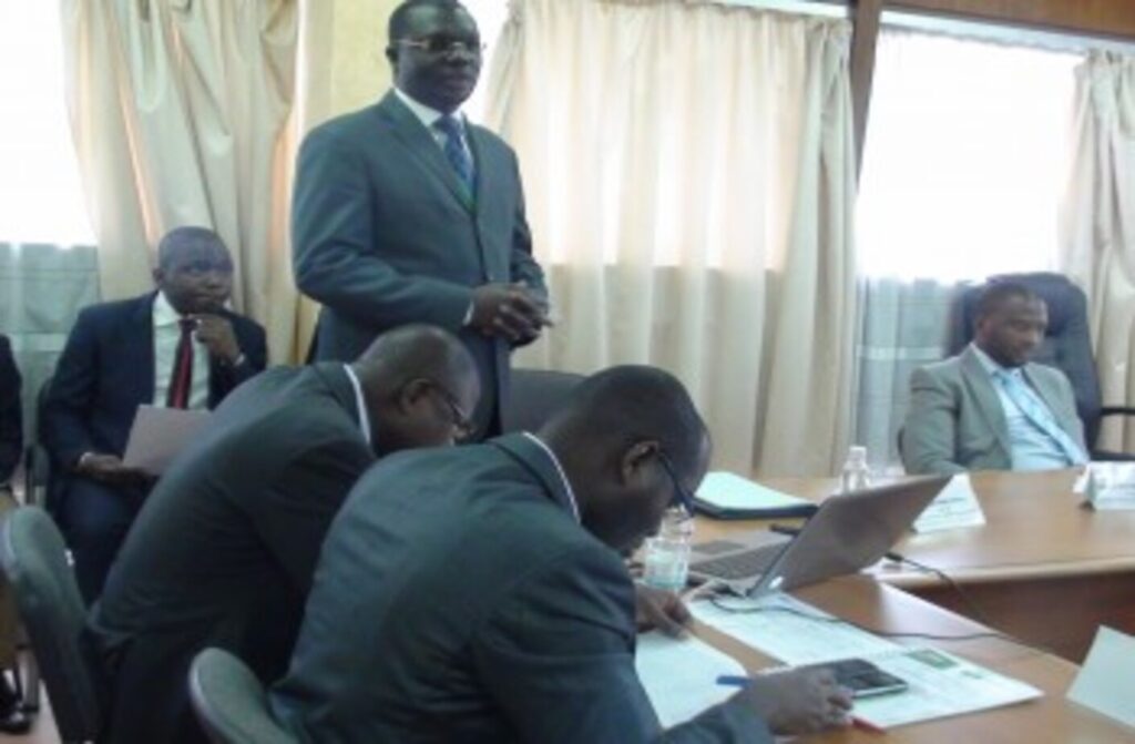 Les cadres de la Direction des Opérations des Collectivités Décentralisées (DOCD) s’imprègnent des procédures de régulation des marchés publics – le13 juillet 2012