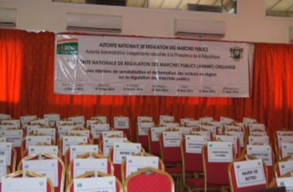 Mission de sensibilisation et de formation des acteurs en région sur la régulation des marchés publics- étape de Bouaké-18 février 2016