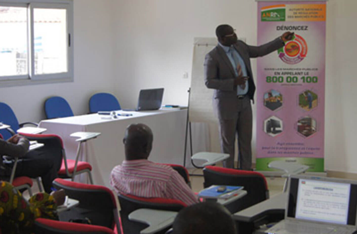 Les entreprises du secteur des BTP formées aux modes et procédures de passation des marchés publics- jeudi 20 juin 2013