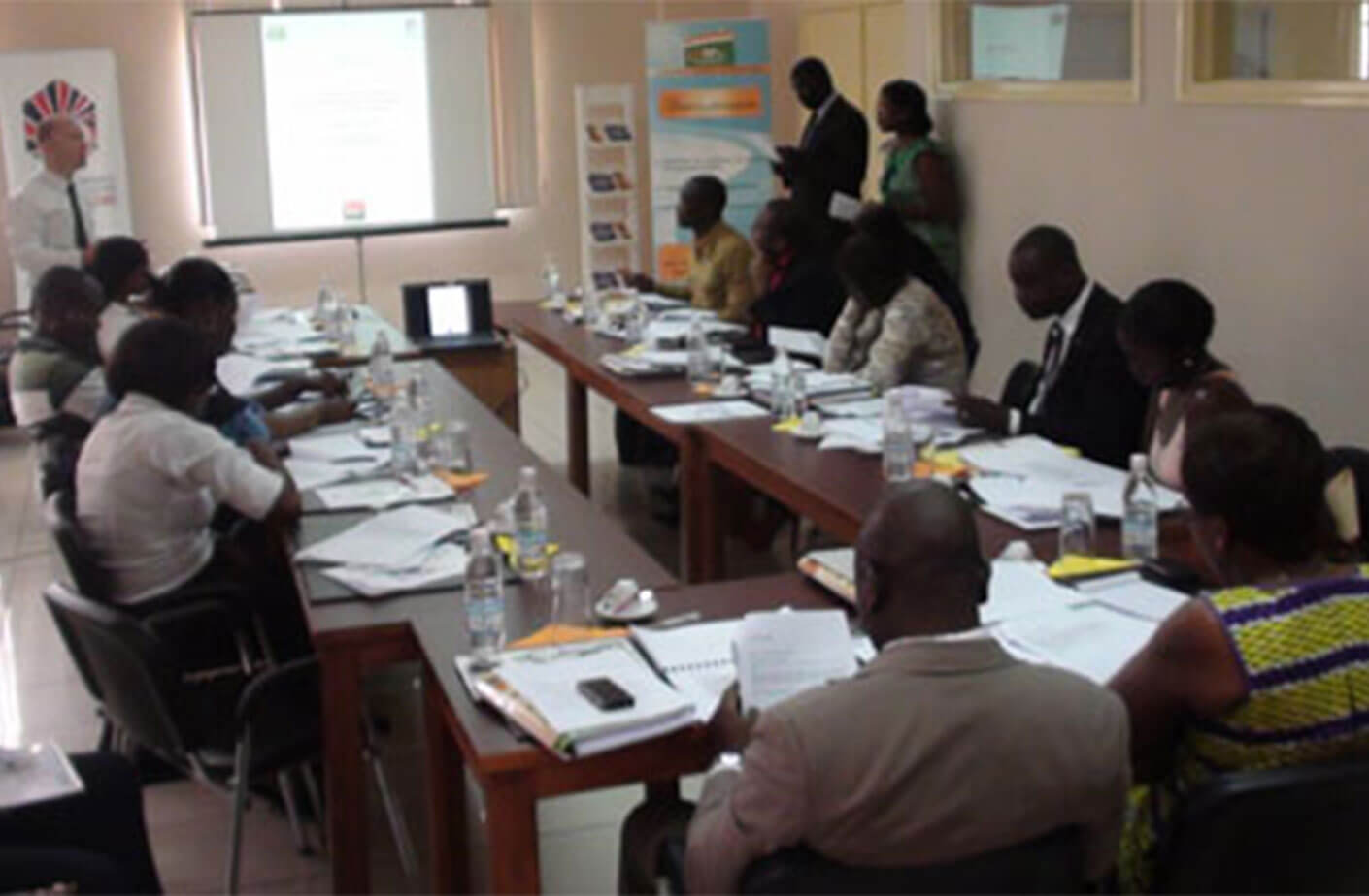 Les conditions de délivrance des garanties et cautionnements bancaires expliquées aux PME/PMI membres de la CCIF CI le jeudi 31 janvier 2013