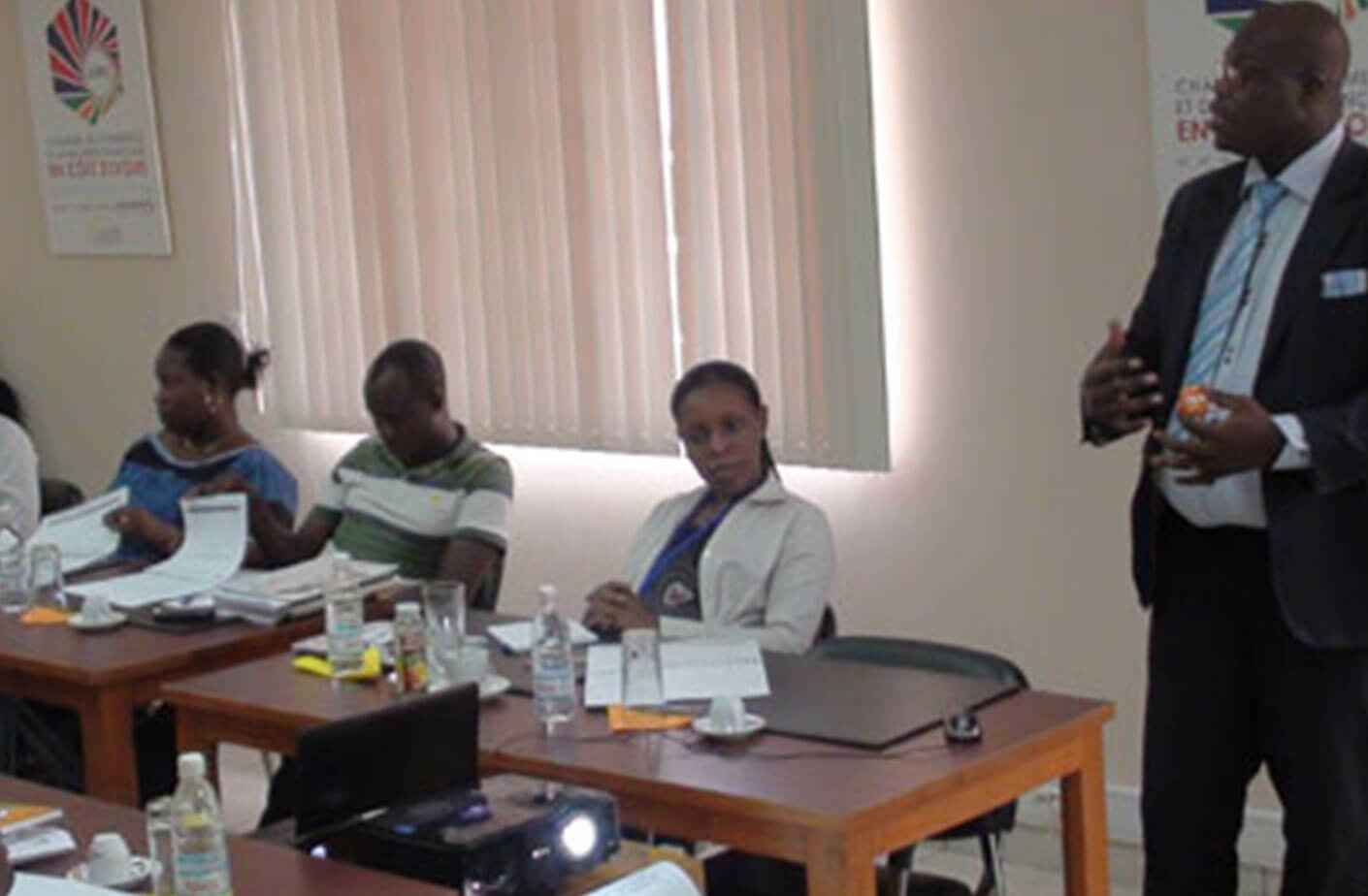 Les PME/PMI membres de la Chambre de Commerce et d’Industrie Française en Côte d’Ivoire sensibilisées aux conditions d’obtention des garanties et cautionnements délivrés par les Assurances agréées dans le cadre des marchés publics le jeudi 31 janvier 2013