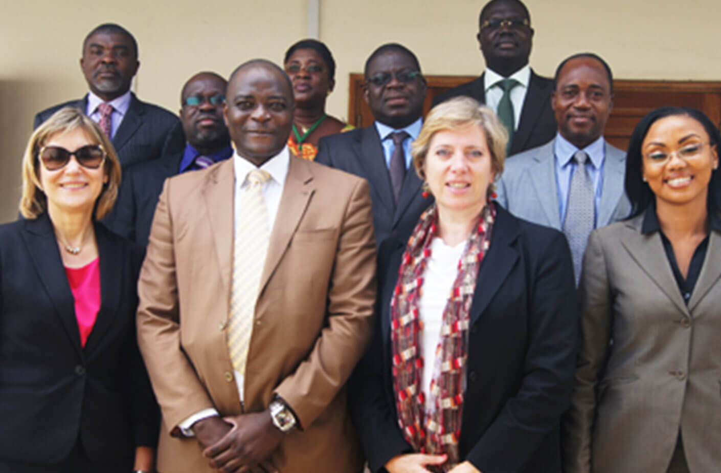 La Directrice de la passation des marchés pour la région Afrique de l’Ouest et du Centre de la Banque Mondiale en visite de travail à l’ANRMP 30 avril 2013