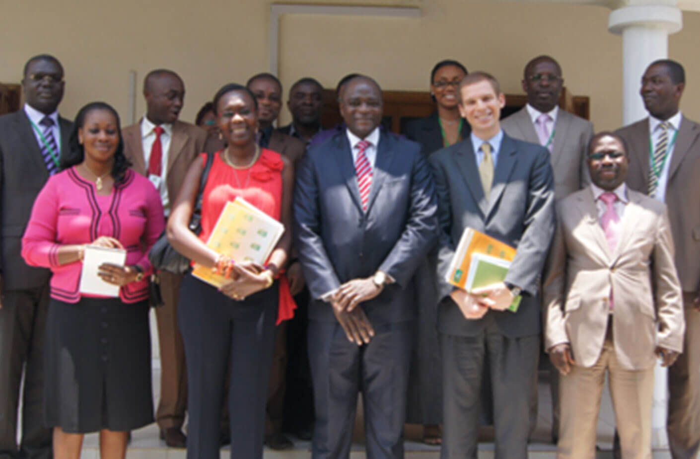 Le Département des Affaires Politiques de l’Ambassade des Etats-Unis d’Amérique effectue une visite de travail à l’Autorité Nationale de Régulation des Marchés Publics (ANRMP)