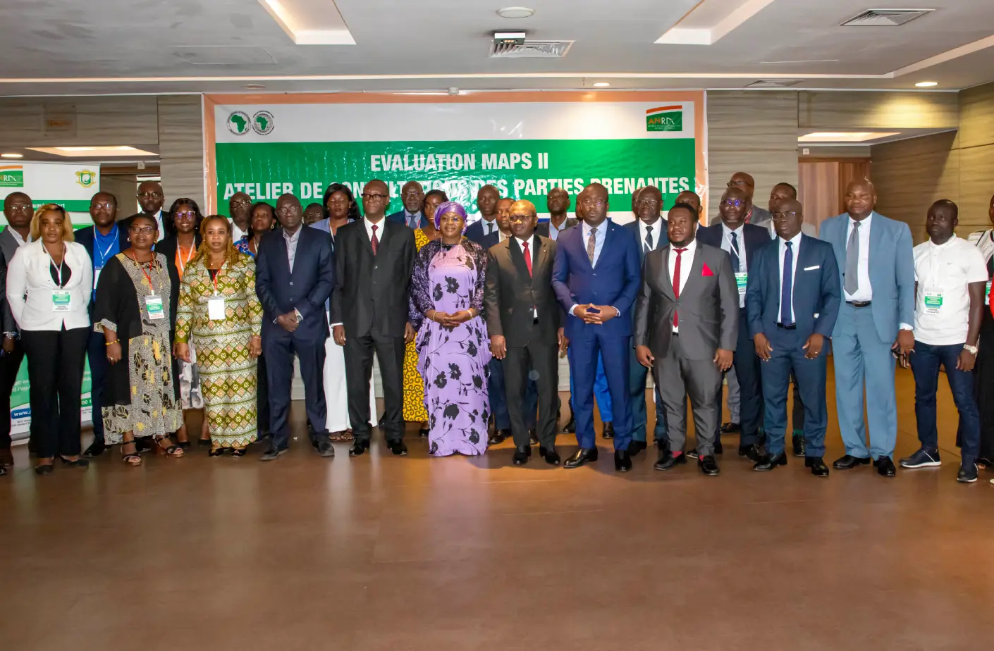 Évaluation du système national des marchés publics selon la méthodologie MAPS II : les parties prenantes examinent les rapports d’évaluation du système des marchés publics de la Côte d’Ivoire – 11 et 12 décembre 2023