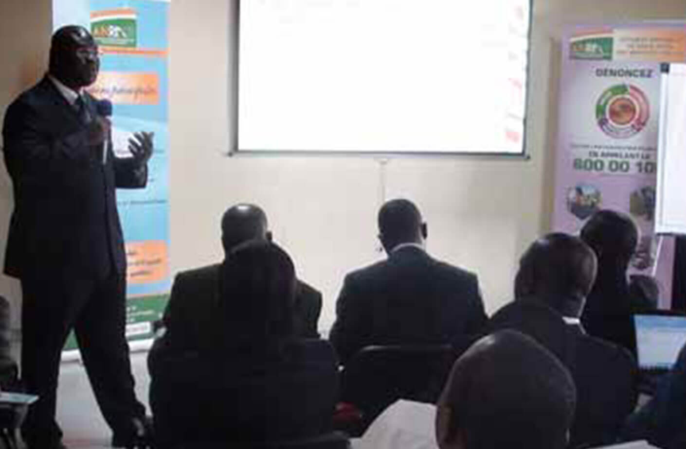 Troisième session de formation sur les directives communautaires des marches publics du 23 au 27 janvier 2012 a l’ANRMP