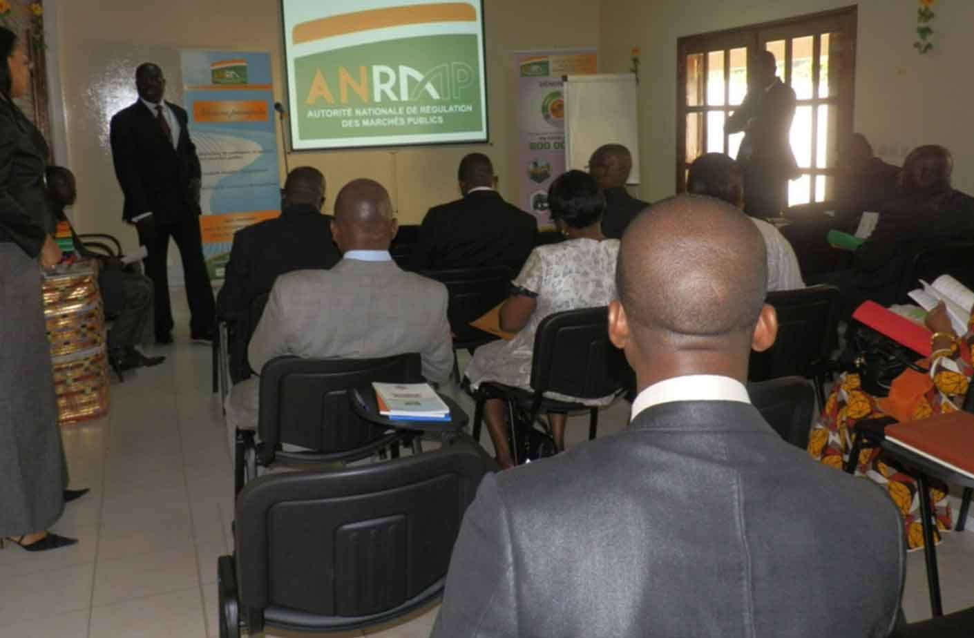 01-controleurs-financiers-13-mars-2012