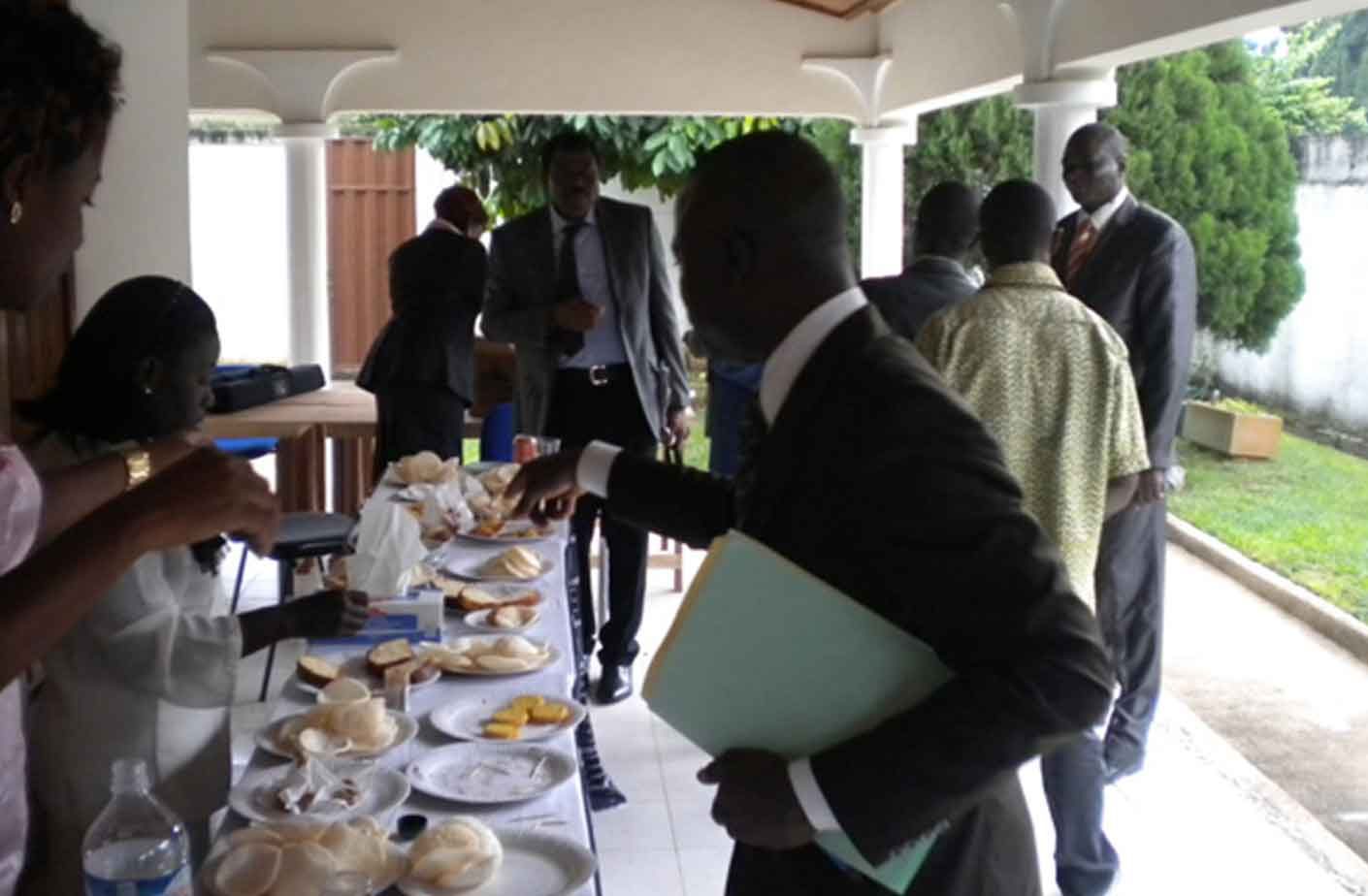 01-jeu-16-jui-2011-abidjan