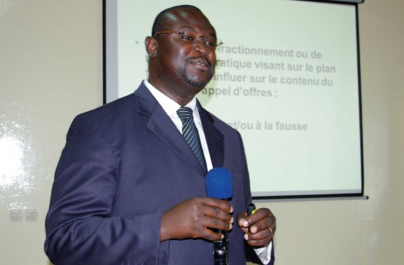 02-14-au-18-nov-2011