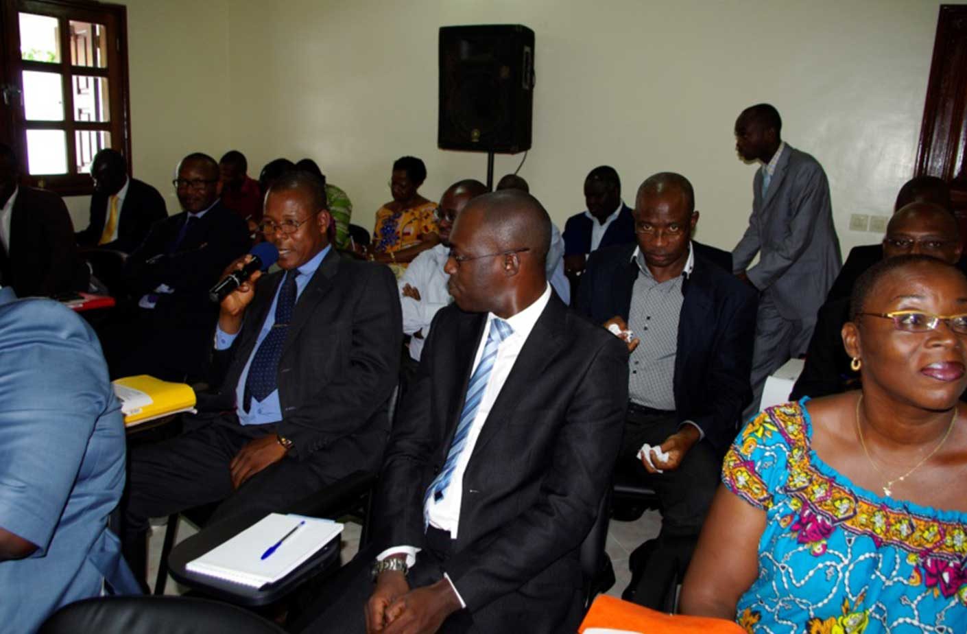 04-14-au-18-nov-2011