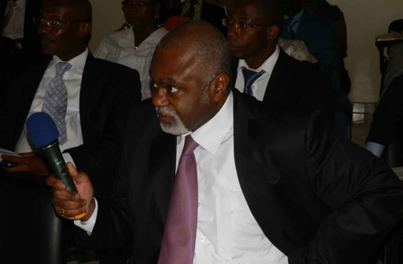 05-controleurs-financiers-13-mars-2012