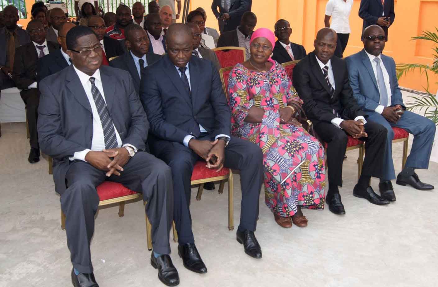 06-ceremonie-de-remise-de-vehicules-au-dgbf