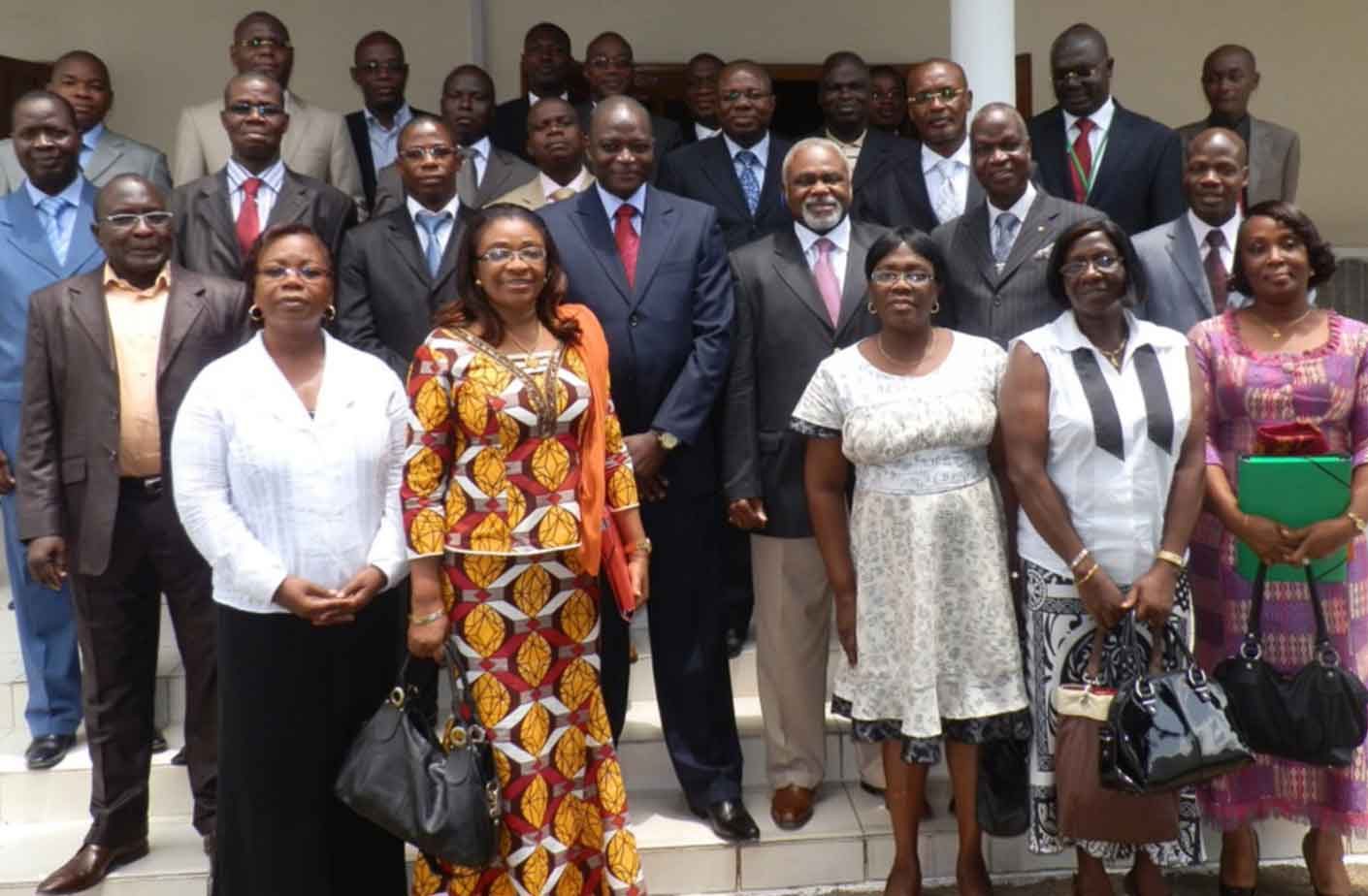 10-controleurs-financiers-13-mars-2012