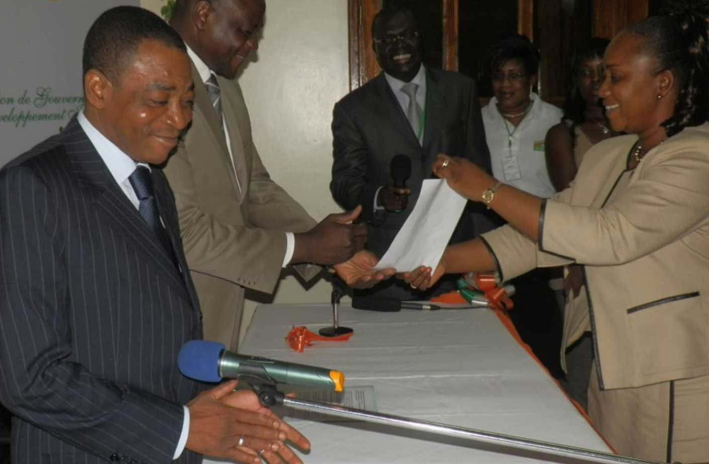 20-ceremoniesiteinternetanrmp21