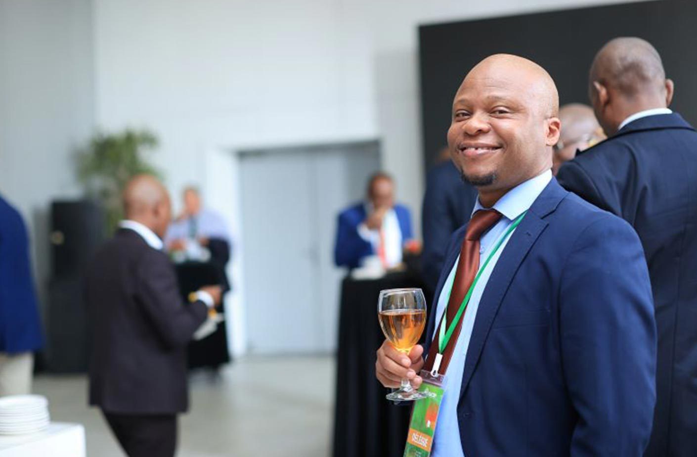 36-racop-tag-abidjan-j1-panel1-2